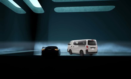 Dwa nowe Nissany – jeden istnieje naprawdę, drugi to tylko legenda. Oba mają baterie