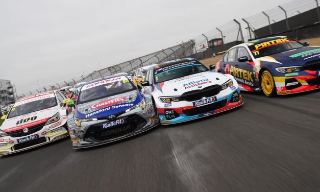 Chcecie ciekawego sportu motorowego? Jedźcie do Wielkiej Brytanii. Regulacje NGTC uratowały serię BTCC przed upadkiem
