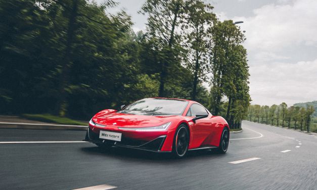 Hyper, Super, Sport, Race! Superauto po chińsku, czyli GAC Aion Hyper SSR