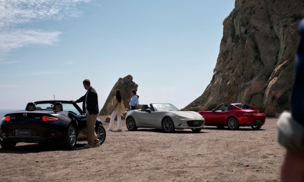 Stooo lat, stooo lat! Mazda MX-5 żyje już długo – ale lifting dowodzi, że to nie koniec