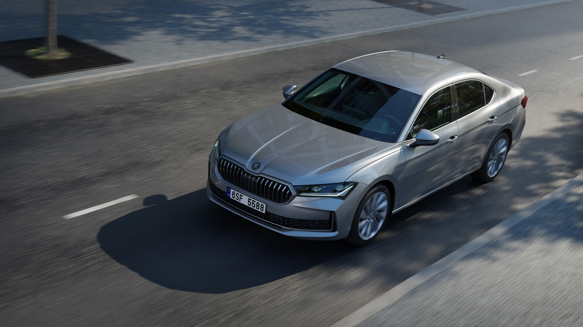 nowa Skoda Superb