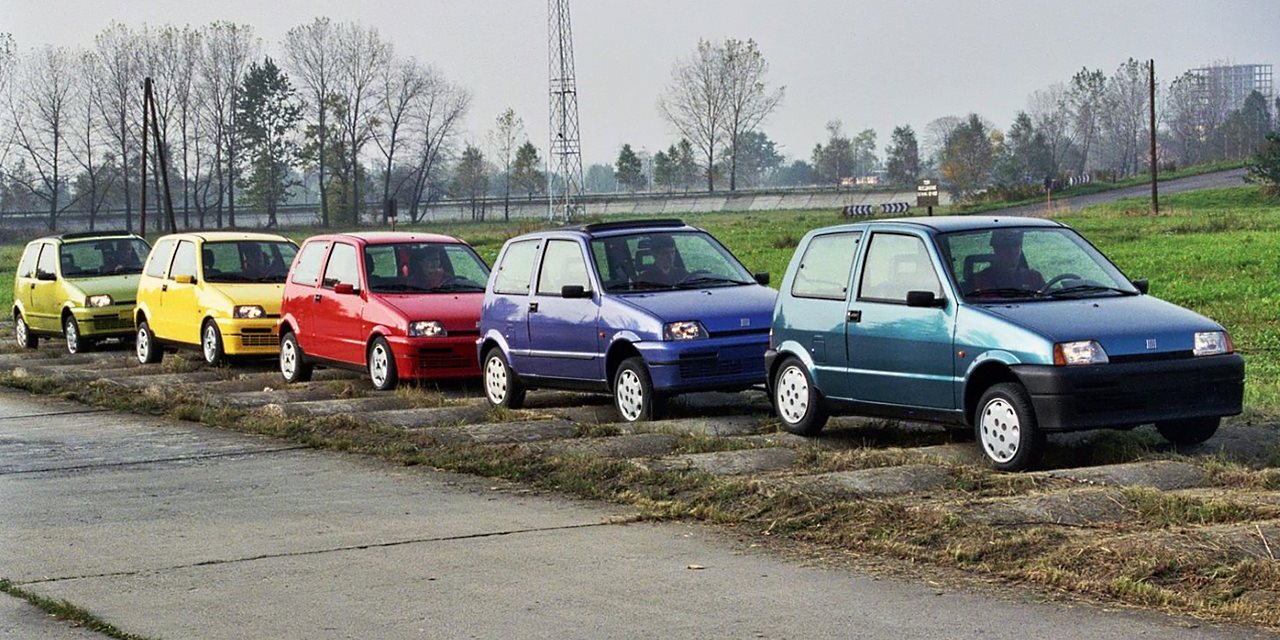 Takie były ceny nowych samochodów w Polsce w 1997 r. Mając 30 tys. zł miałeś wybór