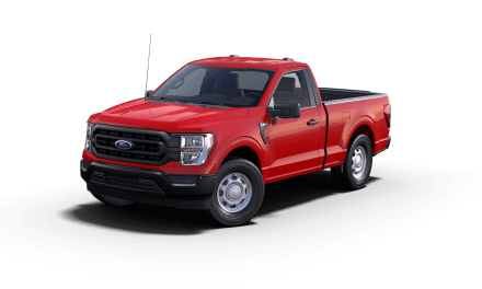 Stawaj na ćwiartkę, Ty i Twój Ford F-150. To nic nie szkodzi, że to bazowa wersja, bo ma 700 koni