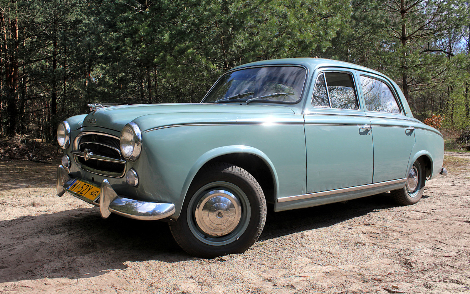 Peugeot 403
