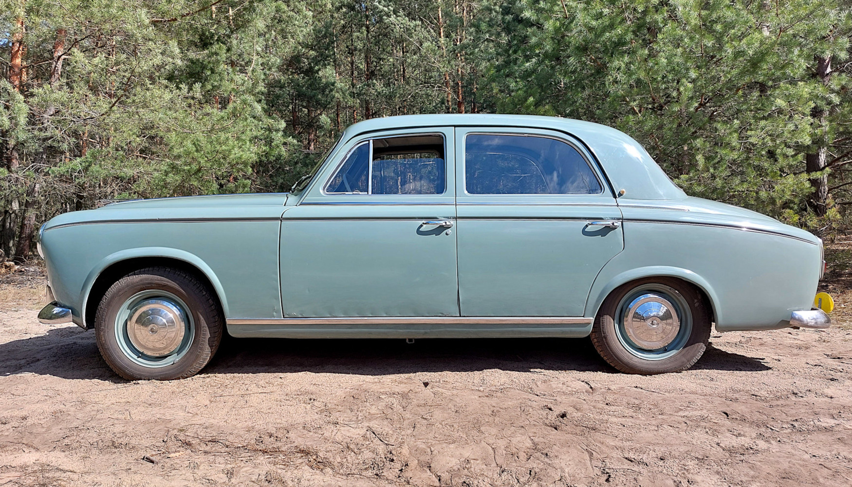 Peugeot 403