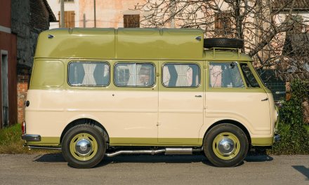 Zabytkowa Alfa Romeo na aukcji Bonhams. Ale chyba nie taka, jak myślisz