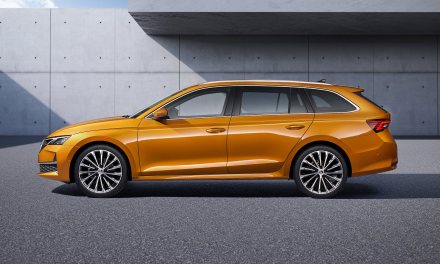 Lada chwila będziesz ją widywać na każdym kroku. Skoda Octavia dostała lifting
