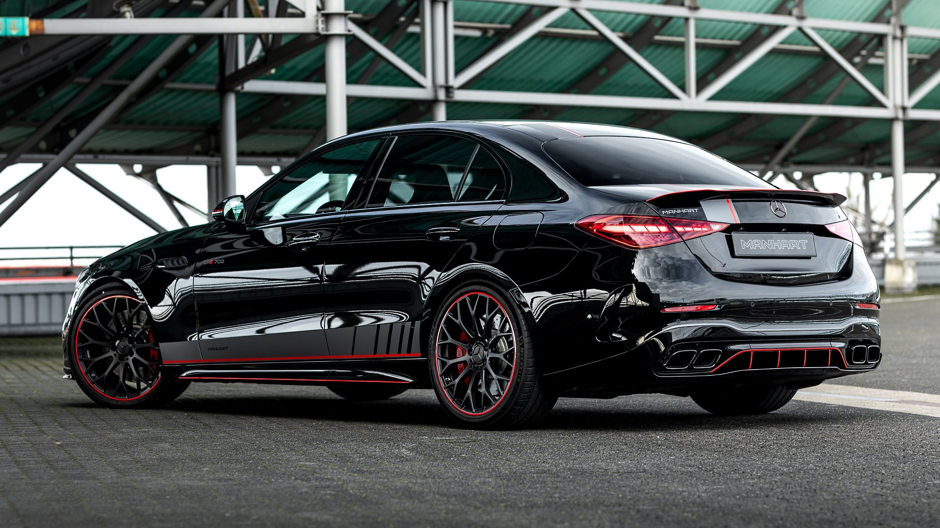Manhart C 63
