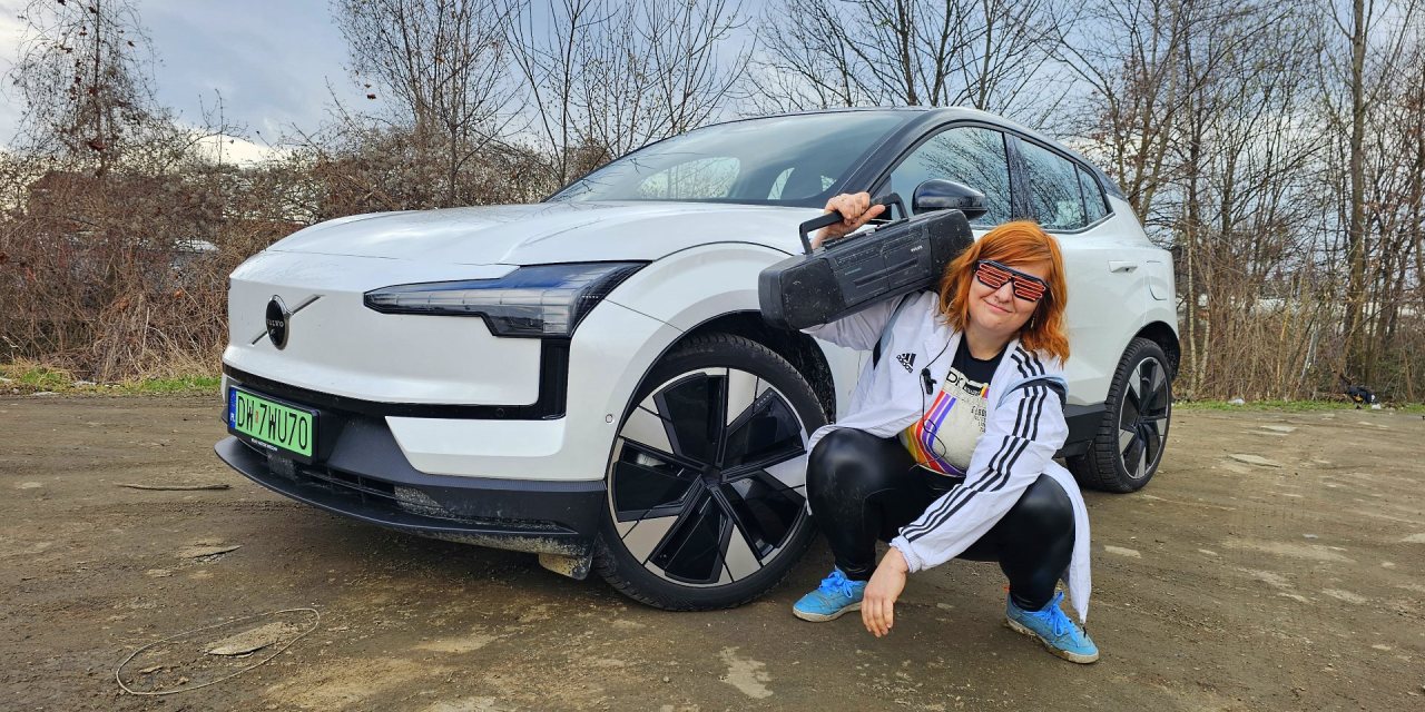 Wpis gościnny. Volvo EX30 to zadziwiająco dynamiczny mini boom-box