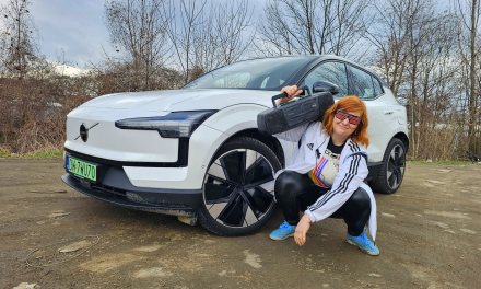 Wpis gościnny. Volvo EX30 to zadziwiająco dynamiczny mini boom-box
