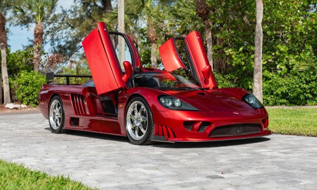 Saleen S7 Twin Turbo w wersji #prawiejedynytakizobacz jest na sprzedaż. Zalicytujesz?