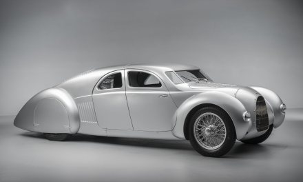 Audi odkopało projekt sprzed niemal wieku i go zrealizowało. Auto Union Typ 52 ma silnik V16 i 520 KM