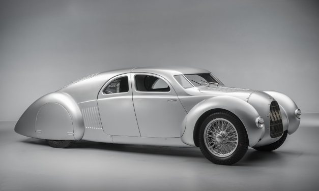 Audi odkopało projekt sprzed niemal wieku i go zrealizowało. Auto Union Typ 52 ma silnik V16 i 520 KM