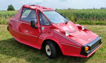 „Misa nauczy jeździć!” – mógłby rzec Replicar Cursor. Nie może, za to Ty możesz go kupić