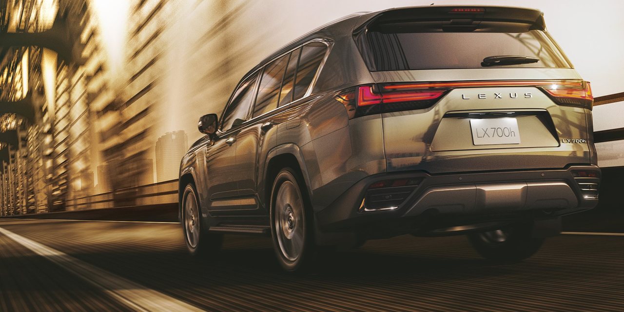 Elektryfikacja, ale bez przesady. Lexus LX doczekał się wersji hybrydowej (i terenowej też)