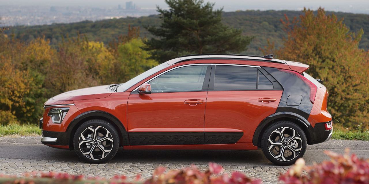 Oto Kia Niro Tri-Fuel. Zastanów się nad importem lub przeprowadzką