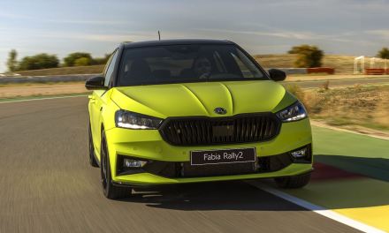 Skoda Fabia Rally2 to taka jakby nowa Fabia RS. Ale nie dla psa chorizo