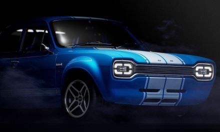 Oto nowy Ford Escort RS. Wygląda jak restomod, ale (podobno) nim nie jest