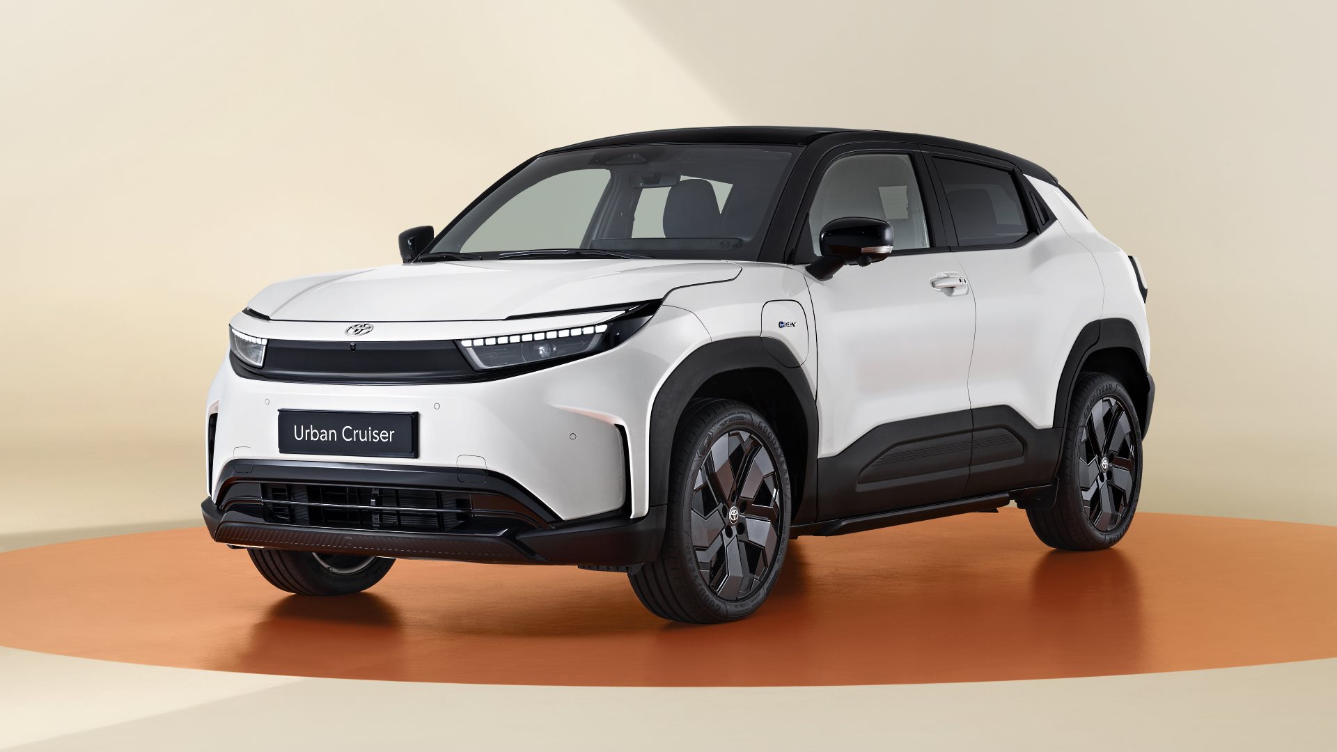 nowa Toyota Urban Cruiser