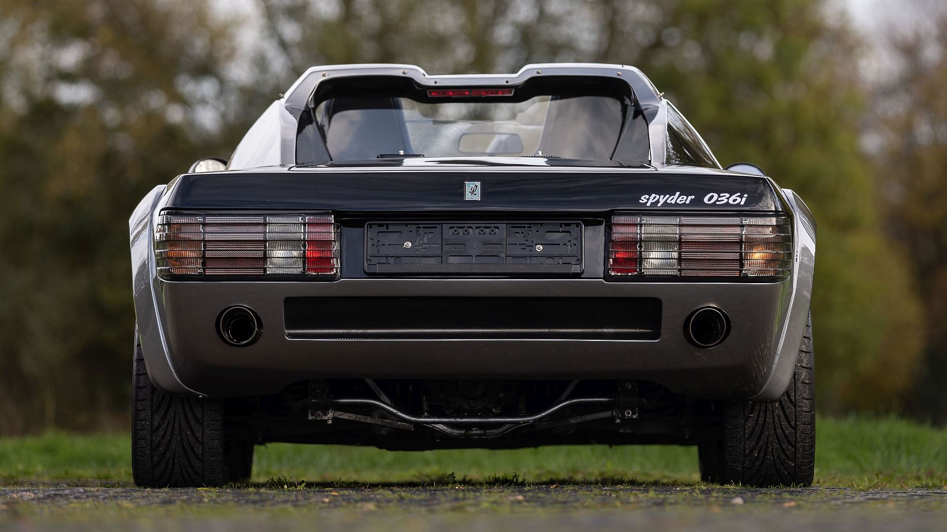 Isdera Spyder 036i