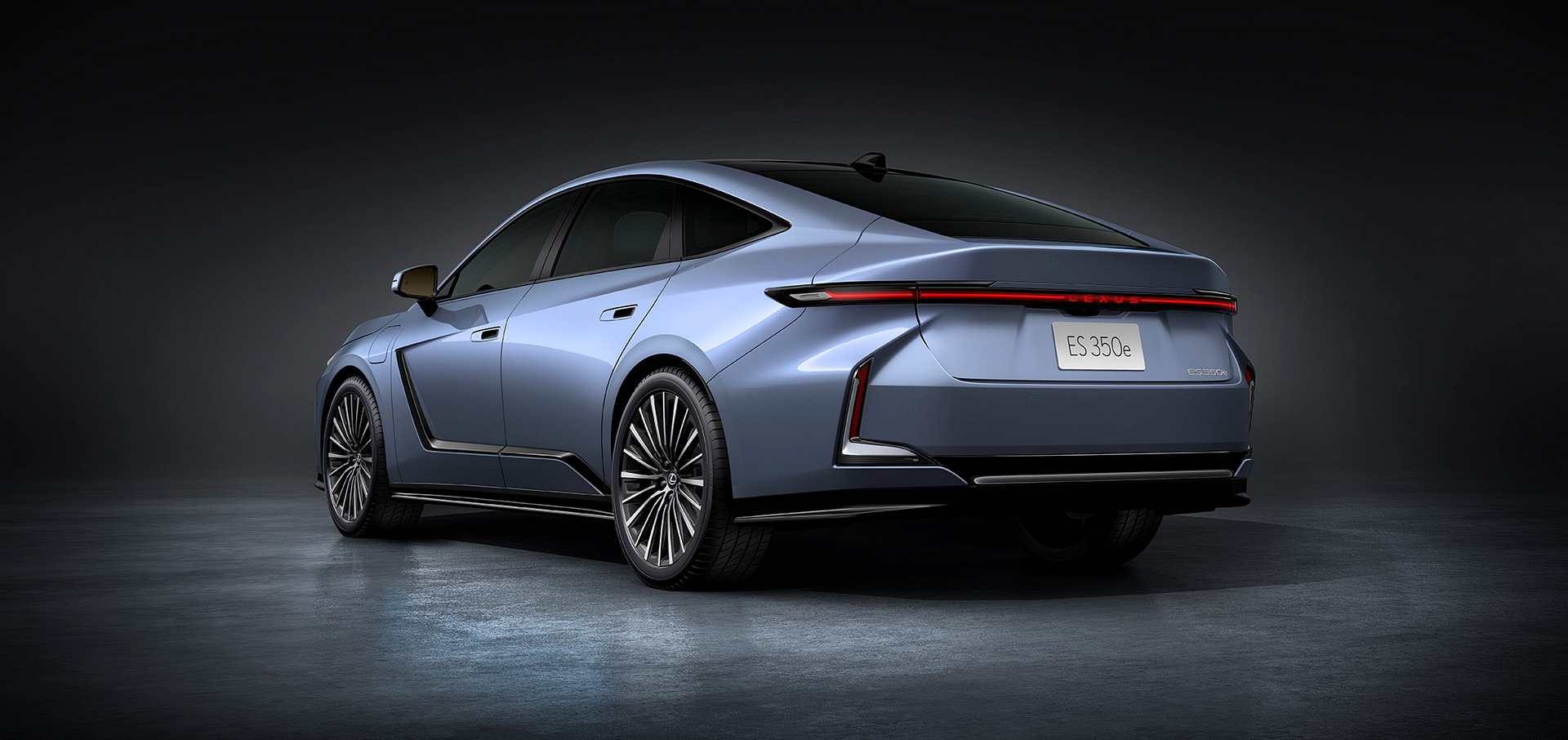 nowy Lexus ES