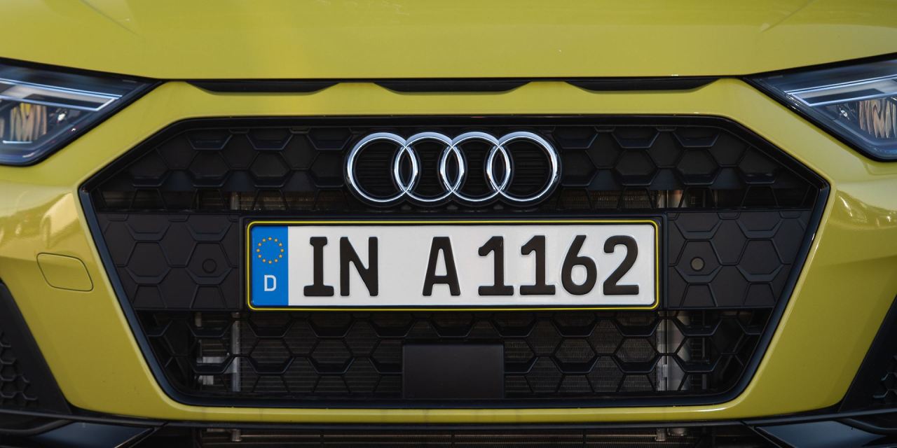 Zadbaj o szczegóły. Ramki na tablice rejestracyjne od Alti Giri to dokładnie ten detal, którego potrzebowałeś