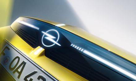 Bestseller w klasie kompaktowej przeszedł lifting. Że też im nawet powieka nie drgnie przy takich kłamstwach