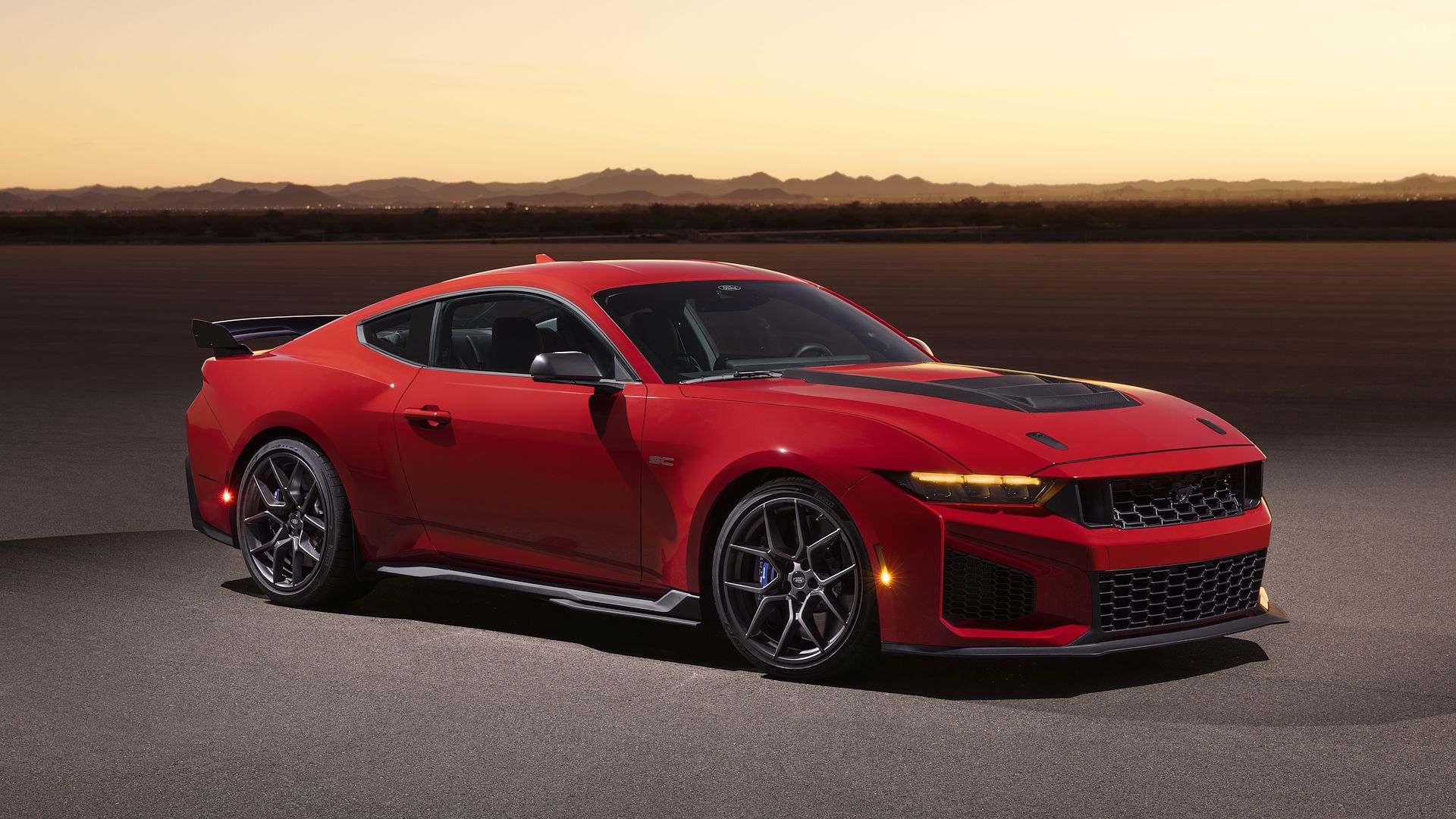 nowy Ford Mustang Dark Horse SC