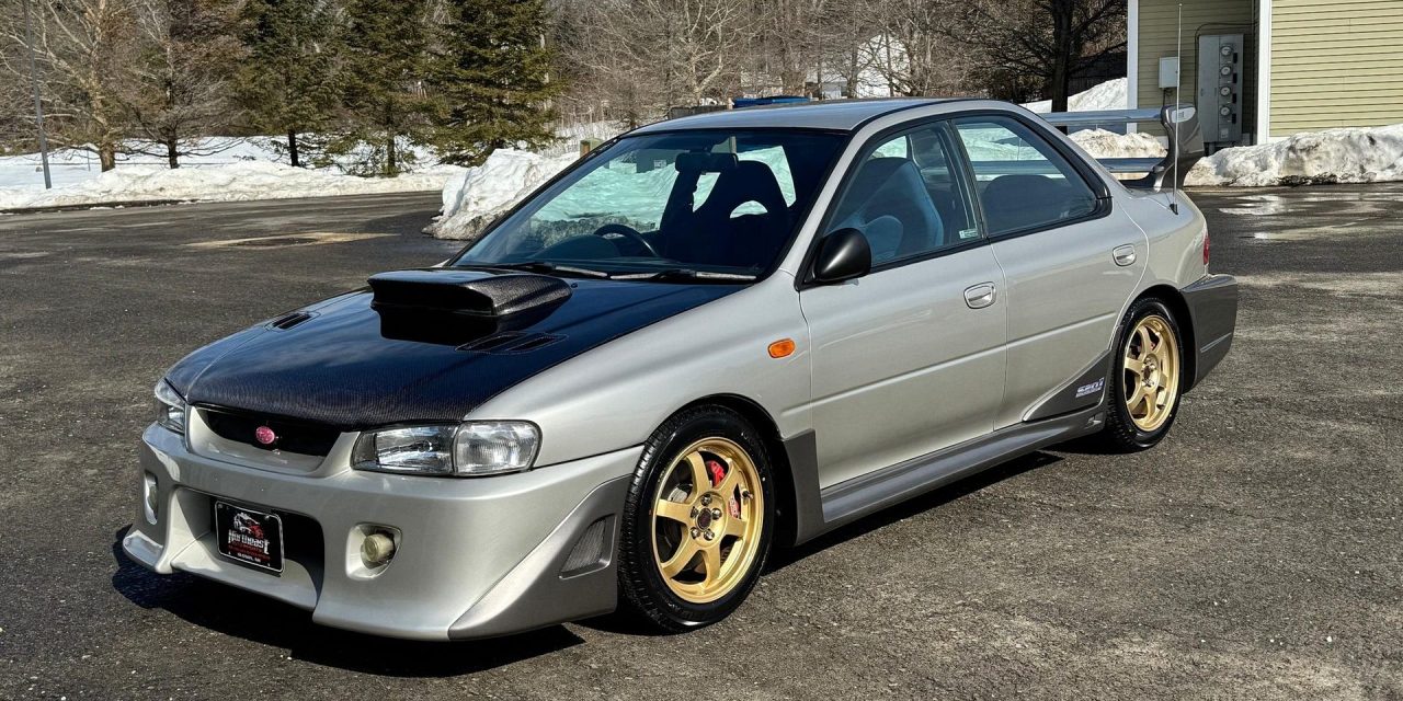 Super-rzadkie i zaskakująco tanie Subaru Impreza STi S201 to zwycięstwo treści nad formą